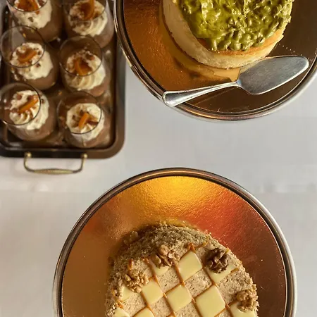 ベッド・アンド・ブレックファスト Park & Restauracja レグニツァ