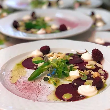 فندق مبيت وإفطار Park & Restauracja 4*