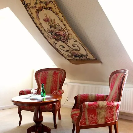 Park & Restauracja 4*