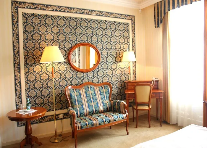 Park & Restauracja 莱格尼察