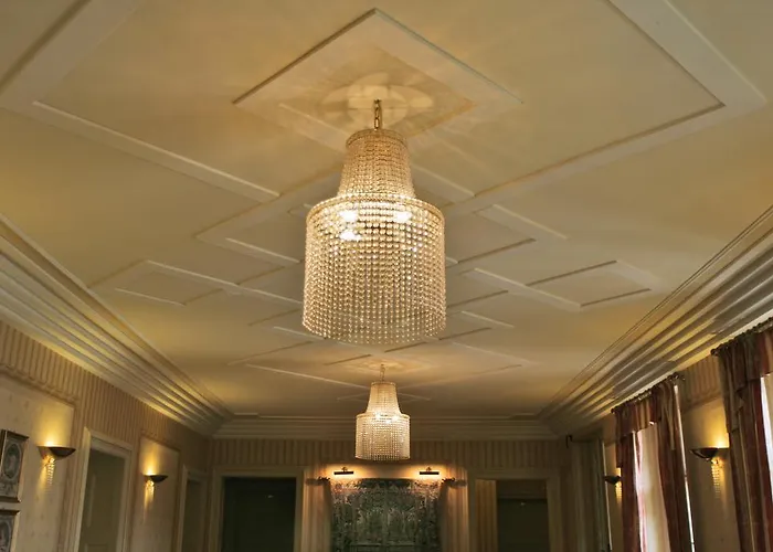 Park & Restauracja 莱格尼察