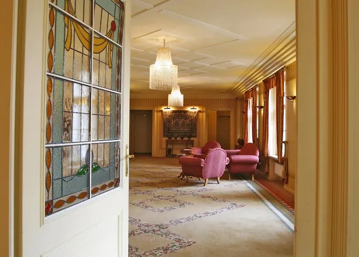 Park & Restauracja 4*