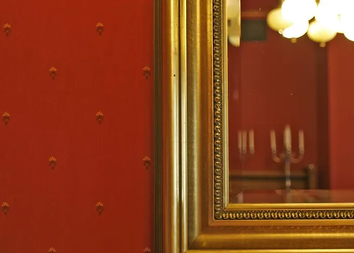 Park & Restauracja 4* レグニツァ