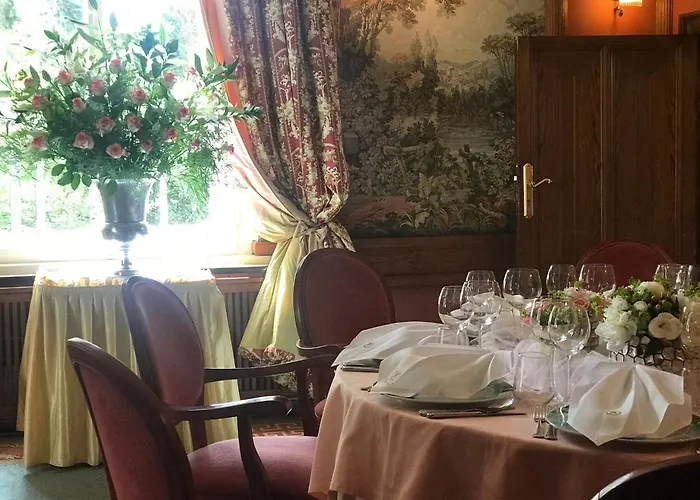 Park & Restauracja ベッド・アンド・ブレックファスト レグニツァ