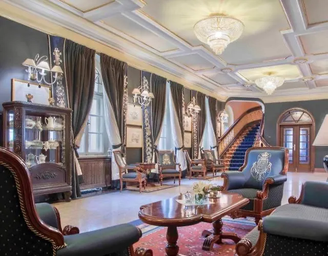 住宿加早餐酒店 Park & Restauracja 4*